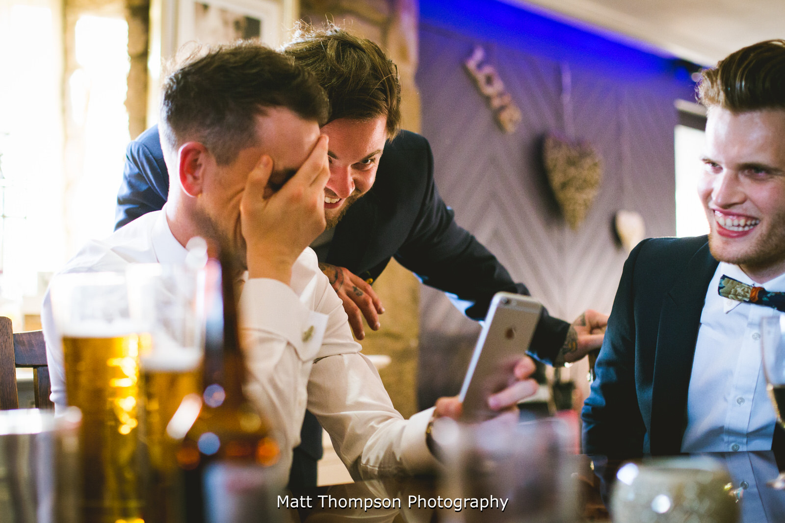 candid wedding guest photography