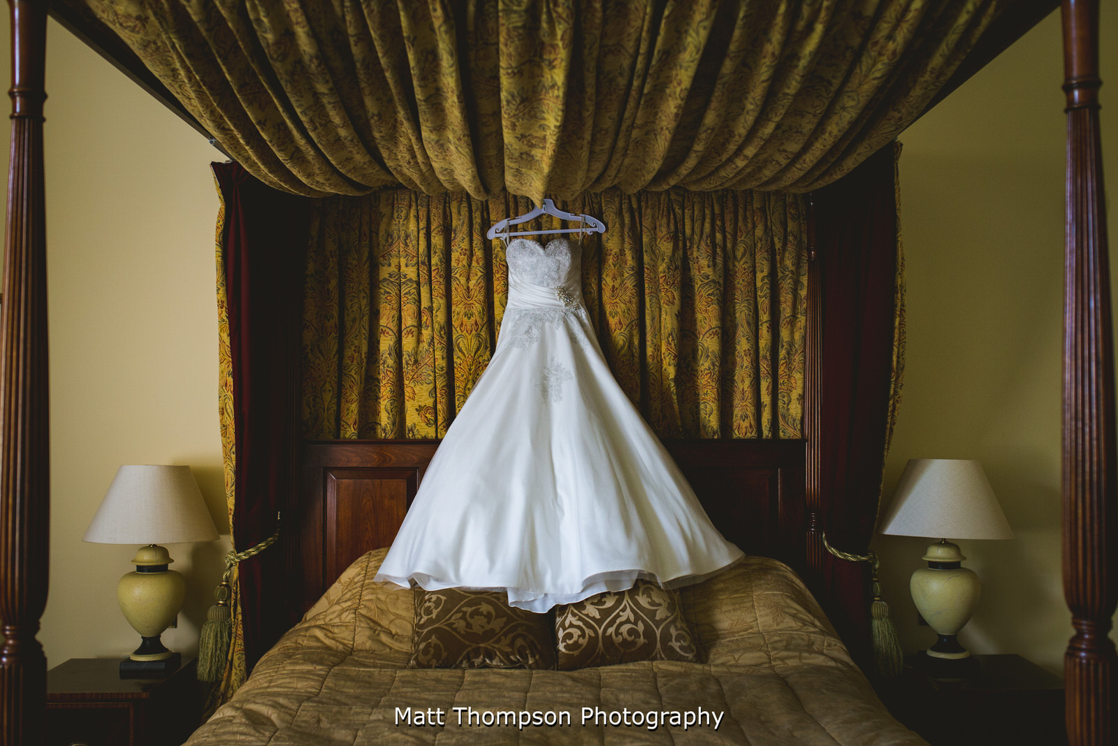 wedding dress