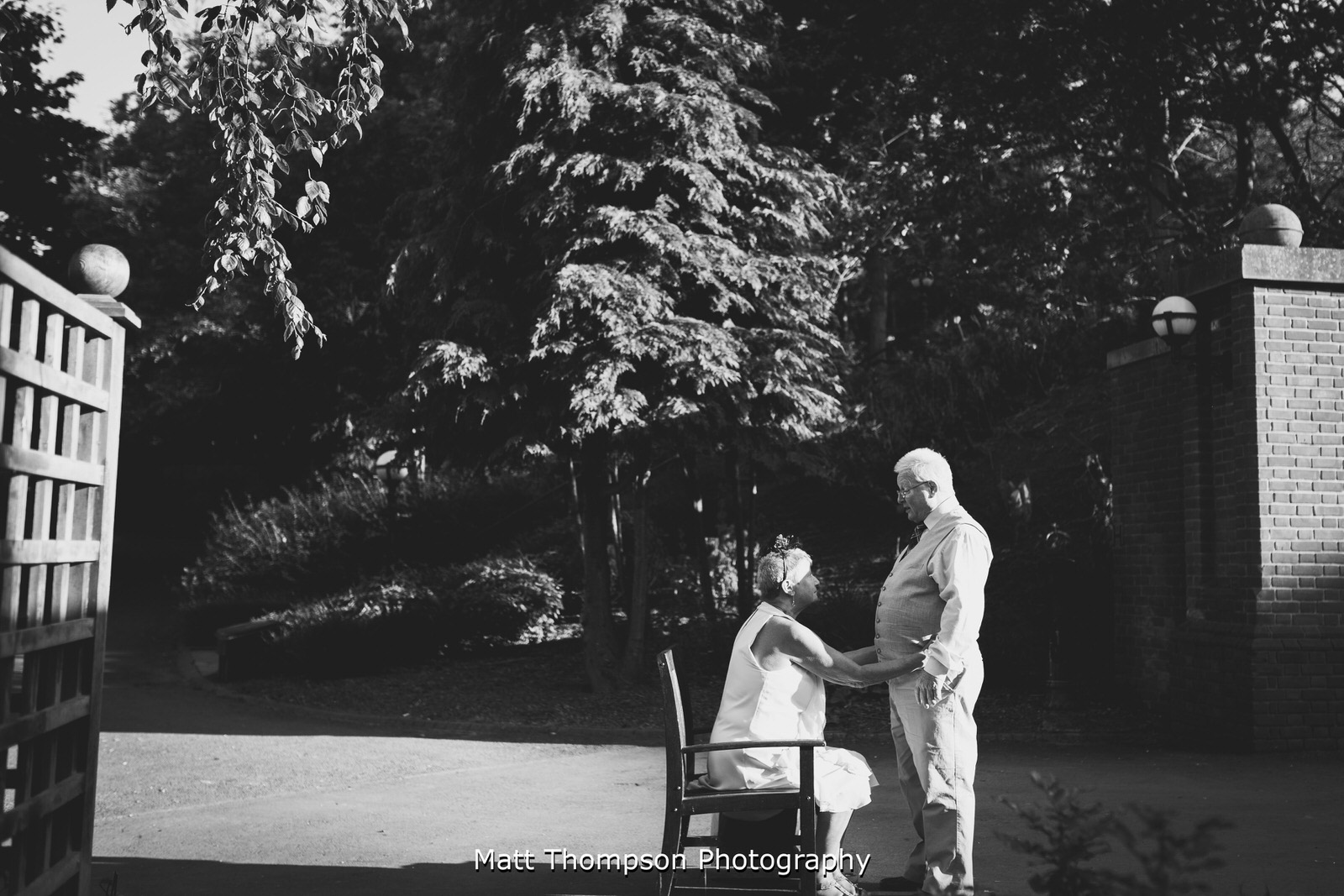 candid wedding photography