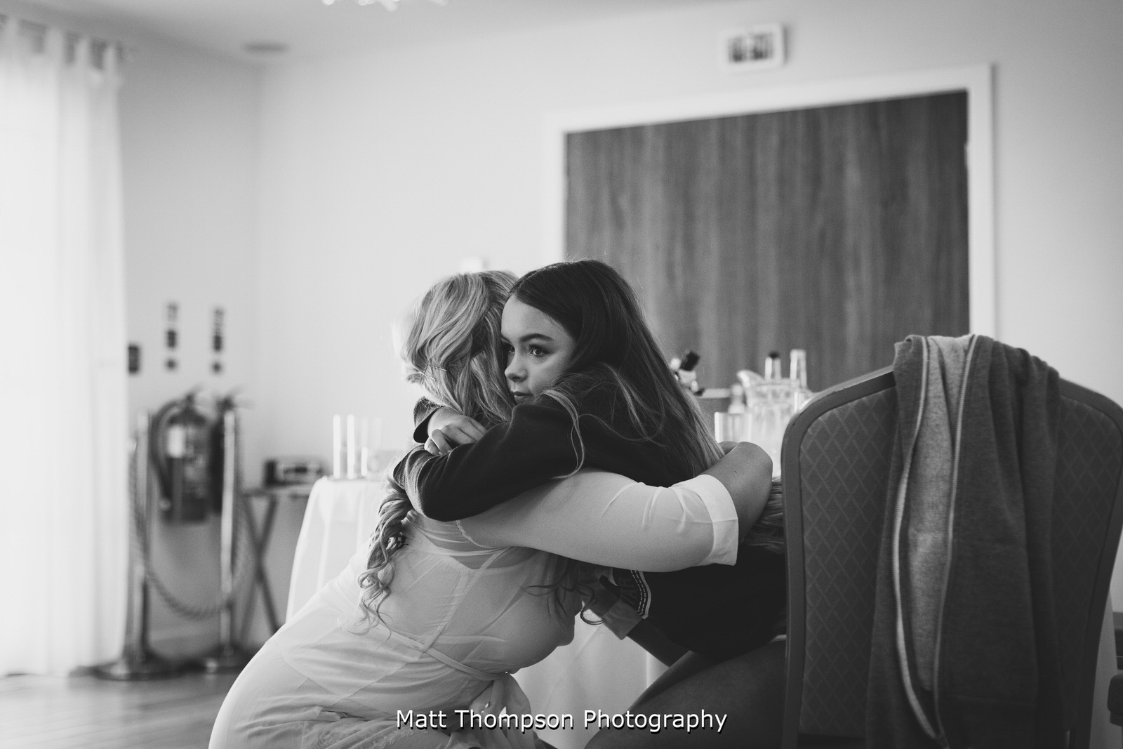 hugs at halifax wedding