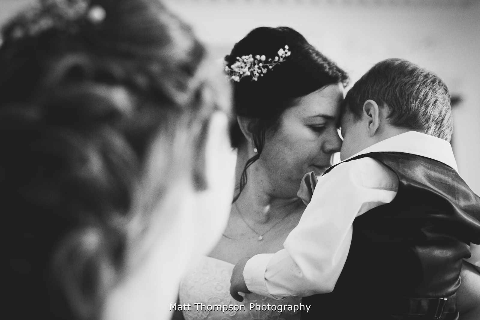 cuddles with brides mum