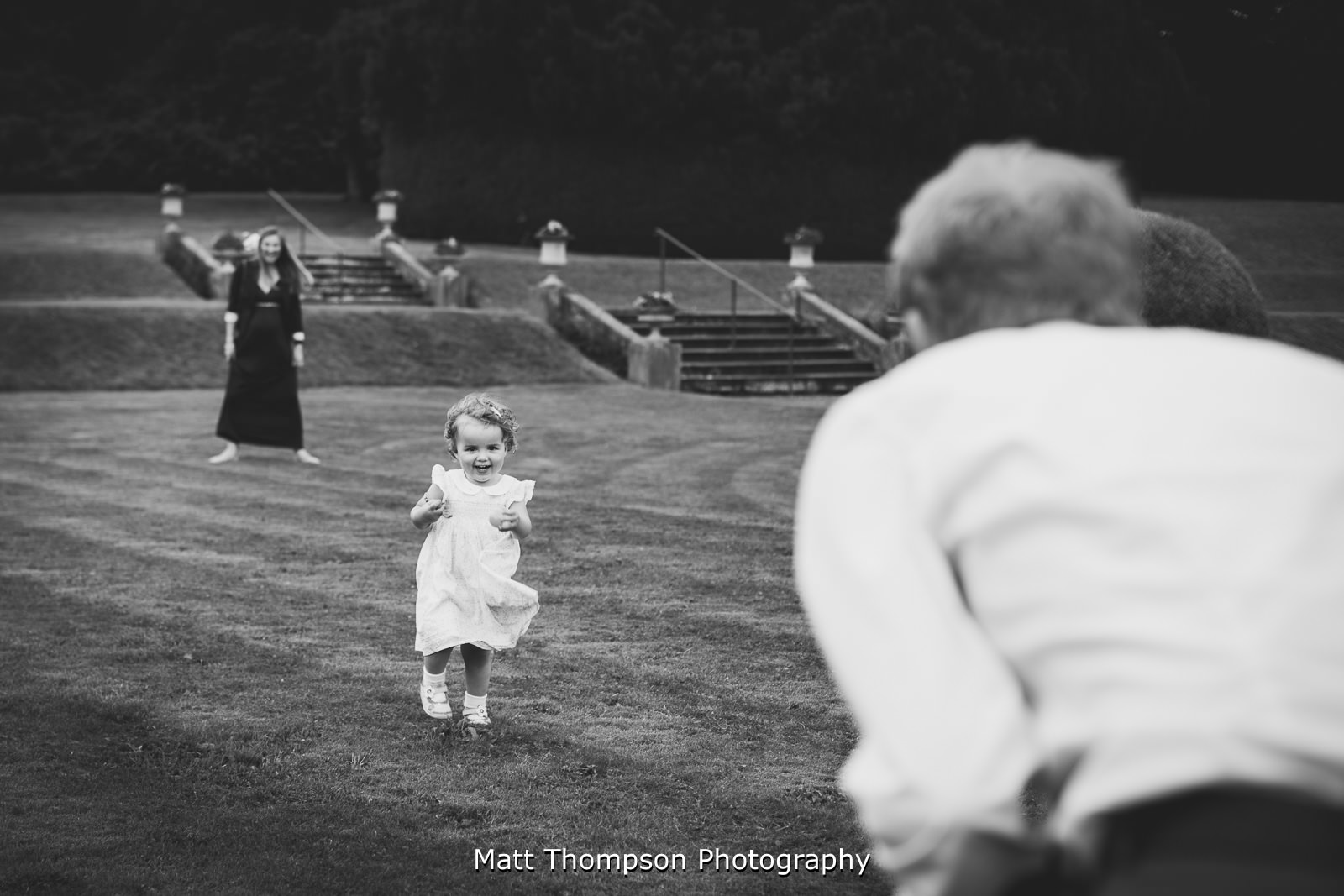 guests enjoying wedding