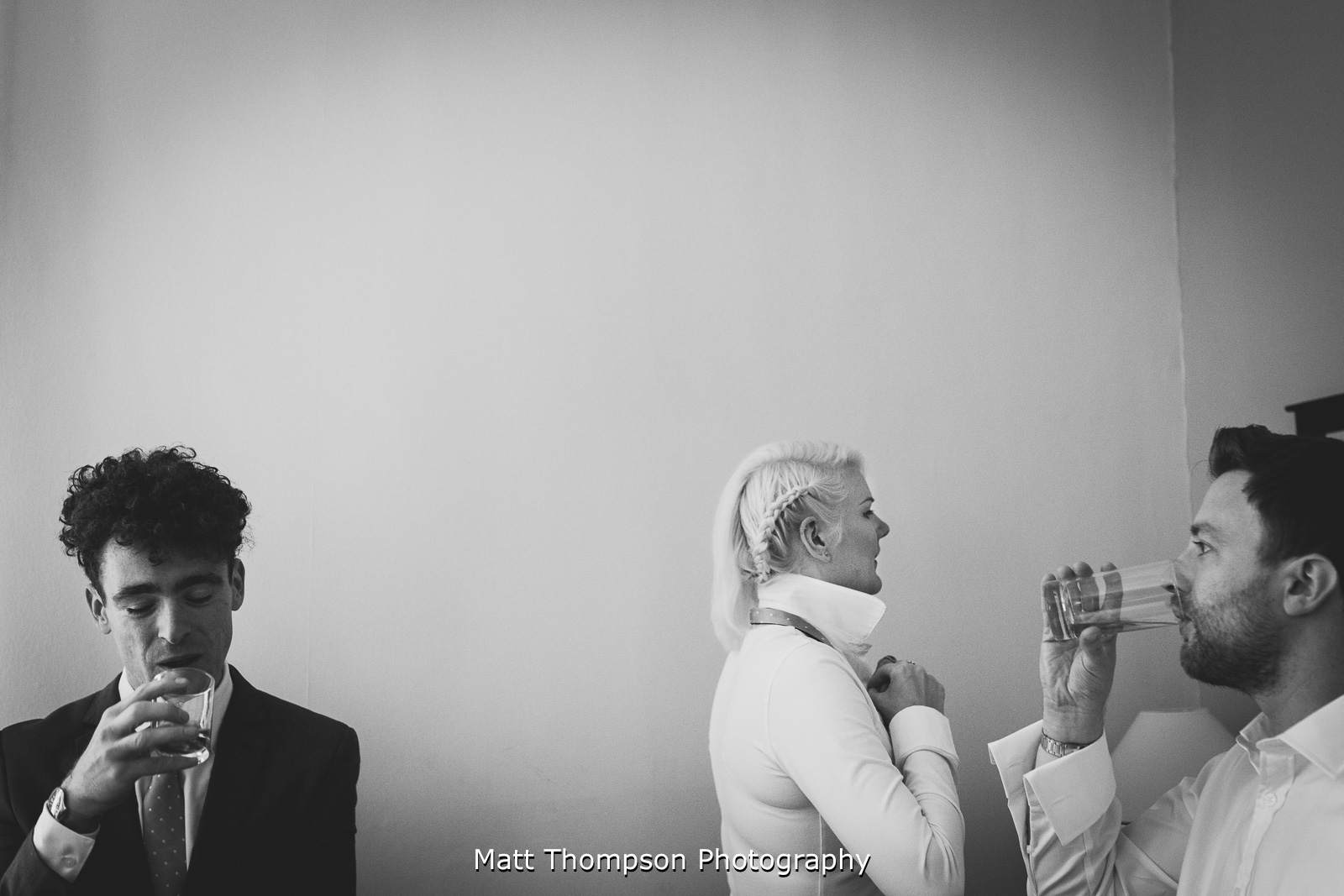 groomsmen getting ready