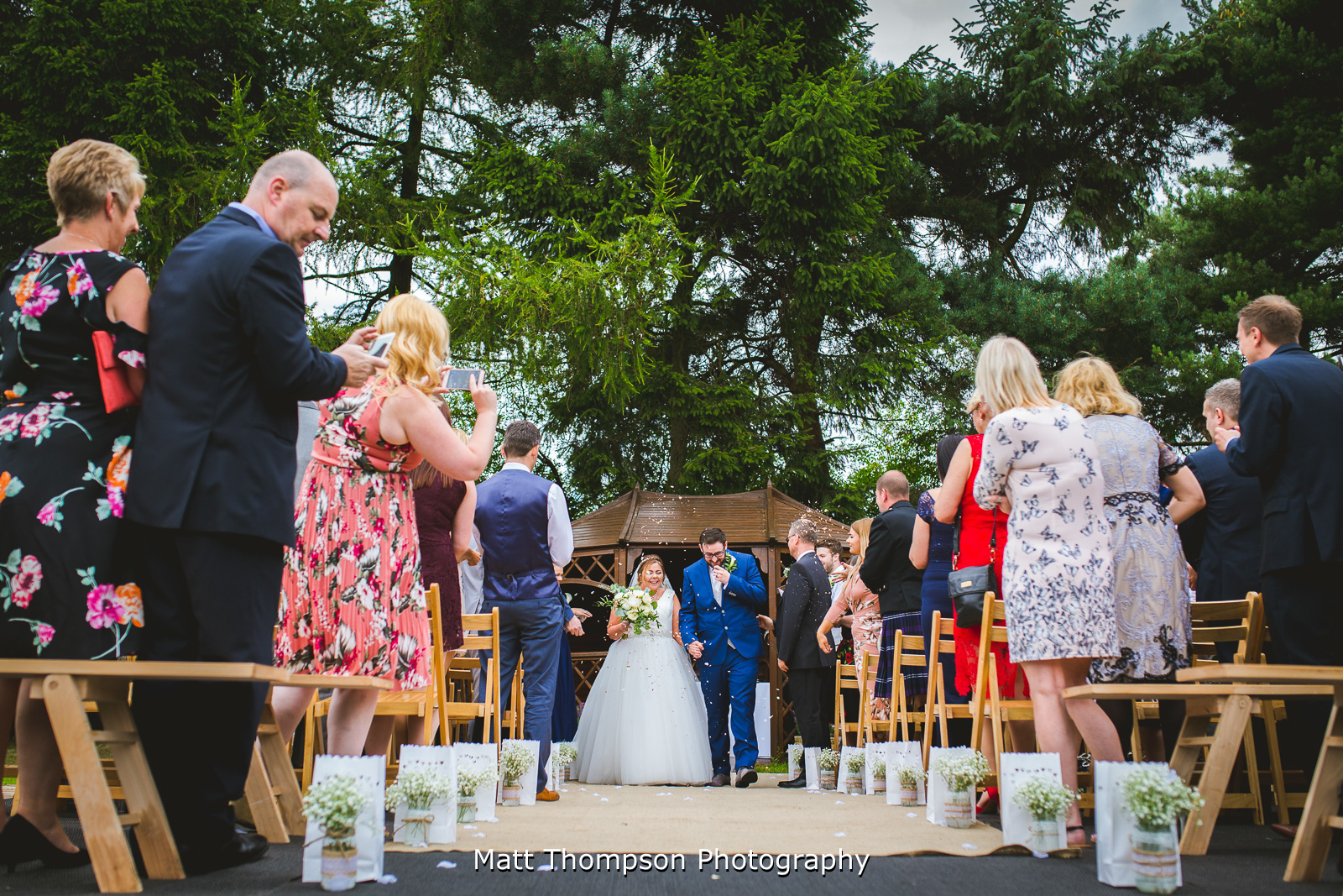 outdoor wedding photography