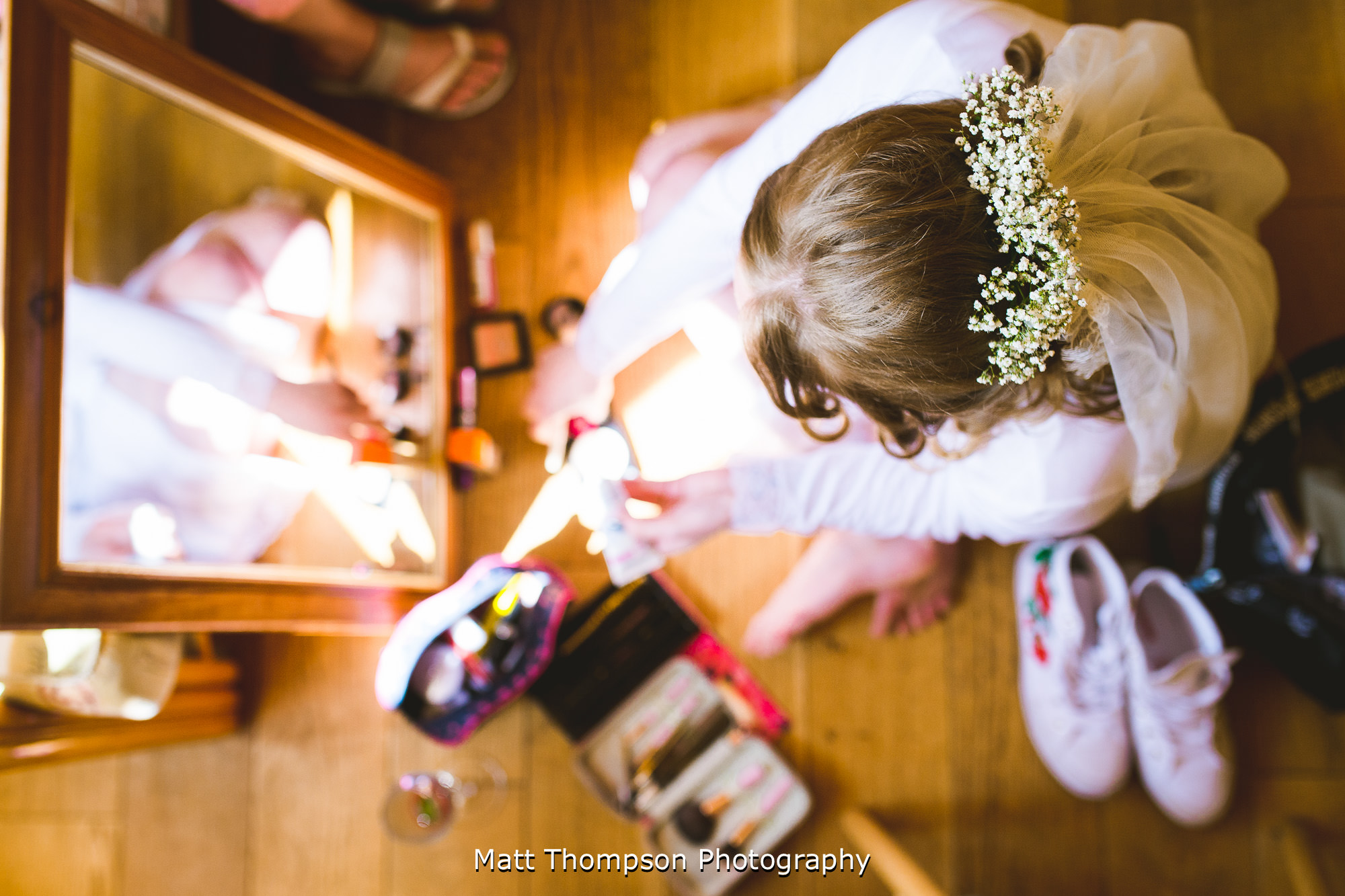 bride doing her own makeup