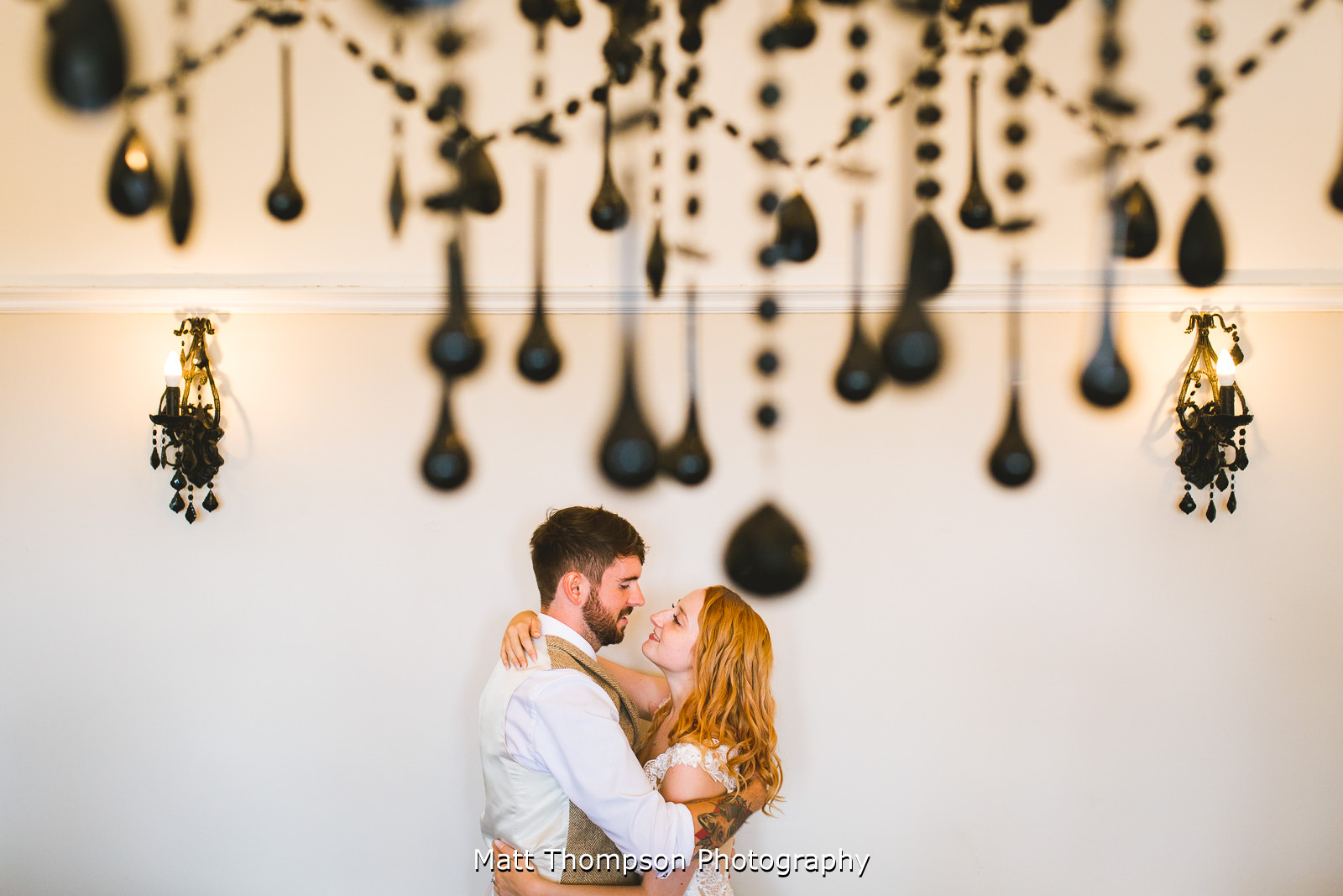 symetrical wedding photos