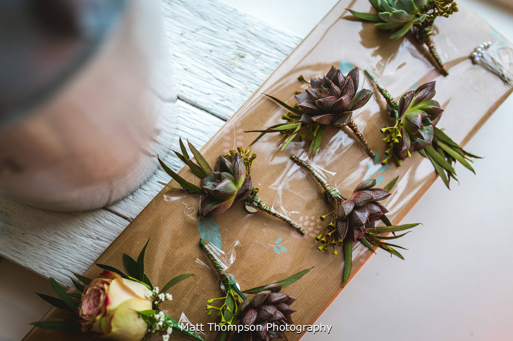 Succulent button holes