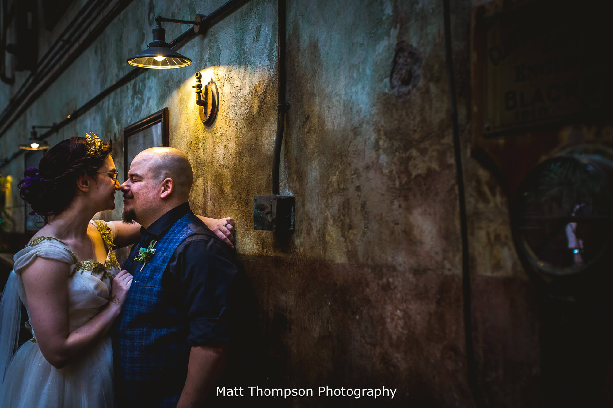 Relaxed wedding photography