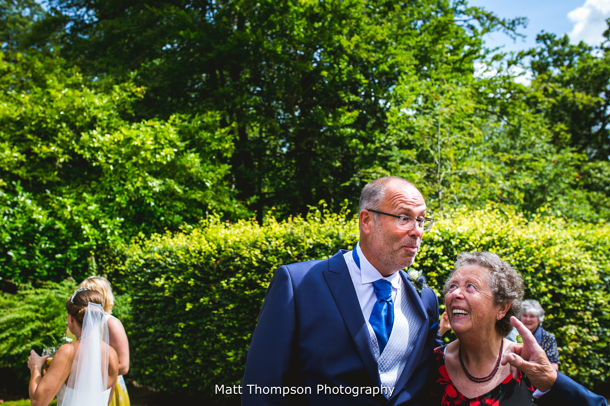 grooms mum
