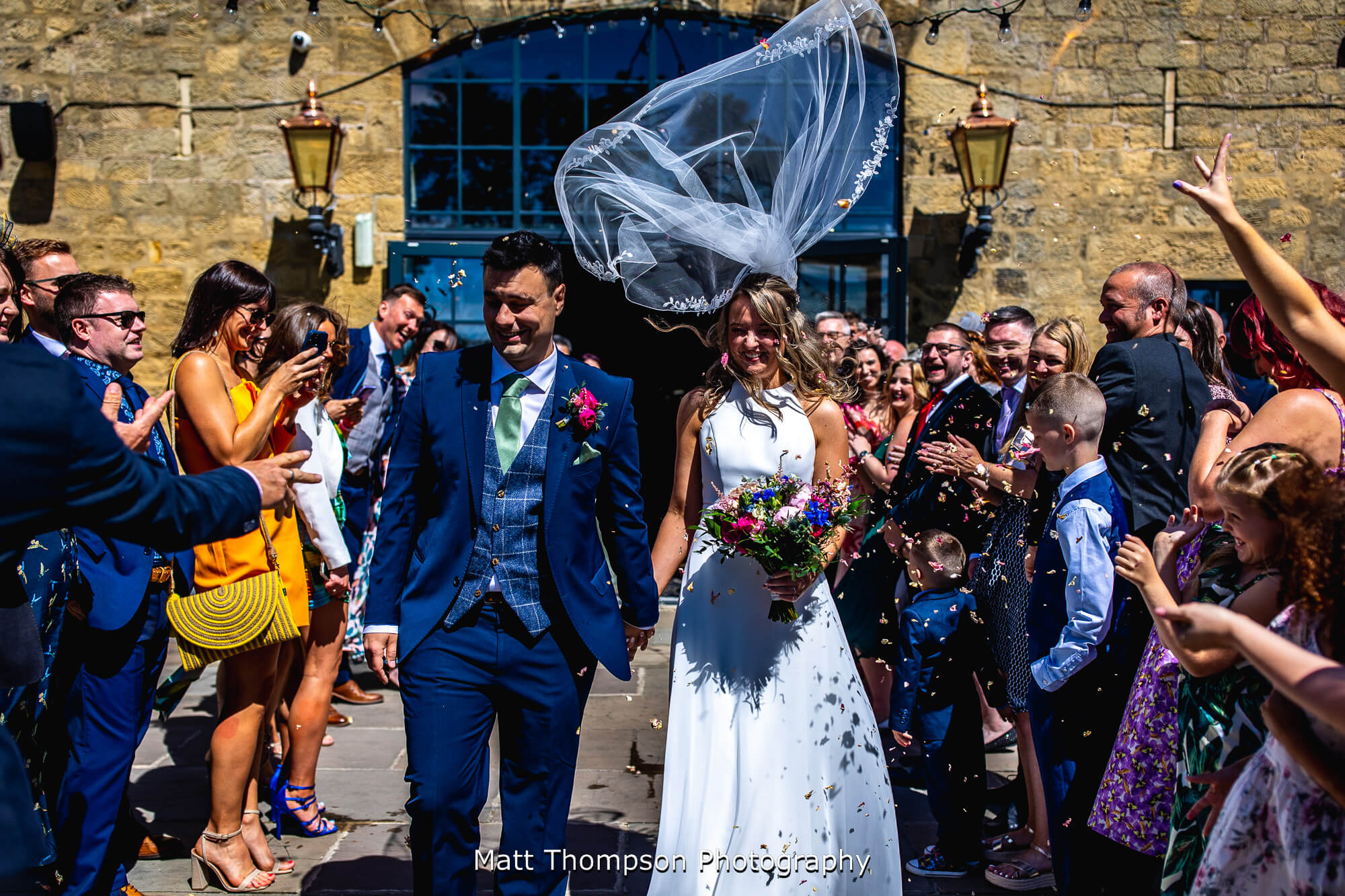 windy confetti