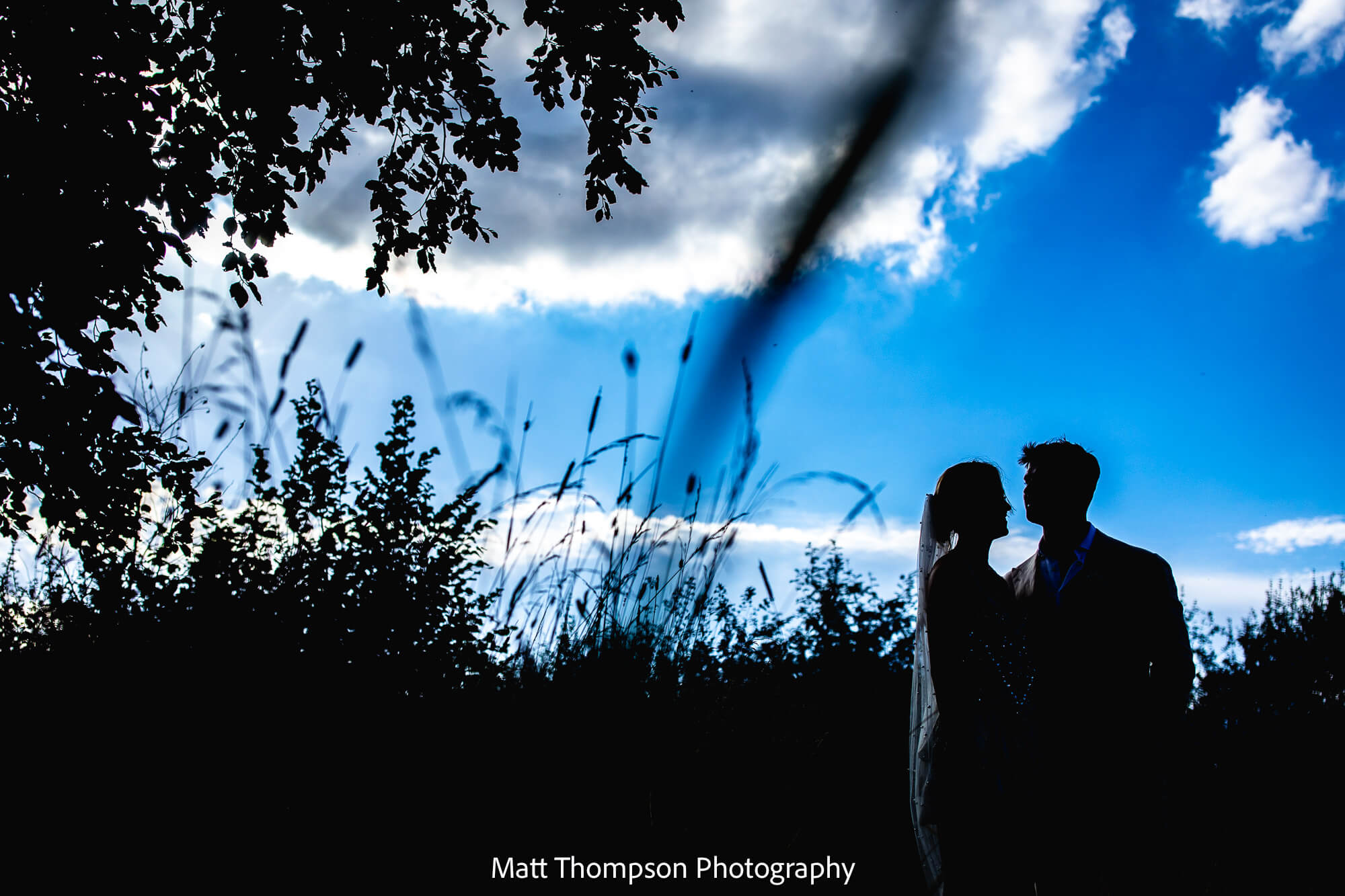 silhouette wedding photos